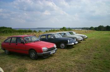 Mein Neuzugang vor meiner ID 19 B, im Hintergrund die Ostsee bei Boltenhagen.